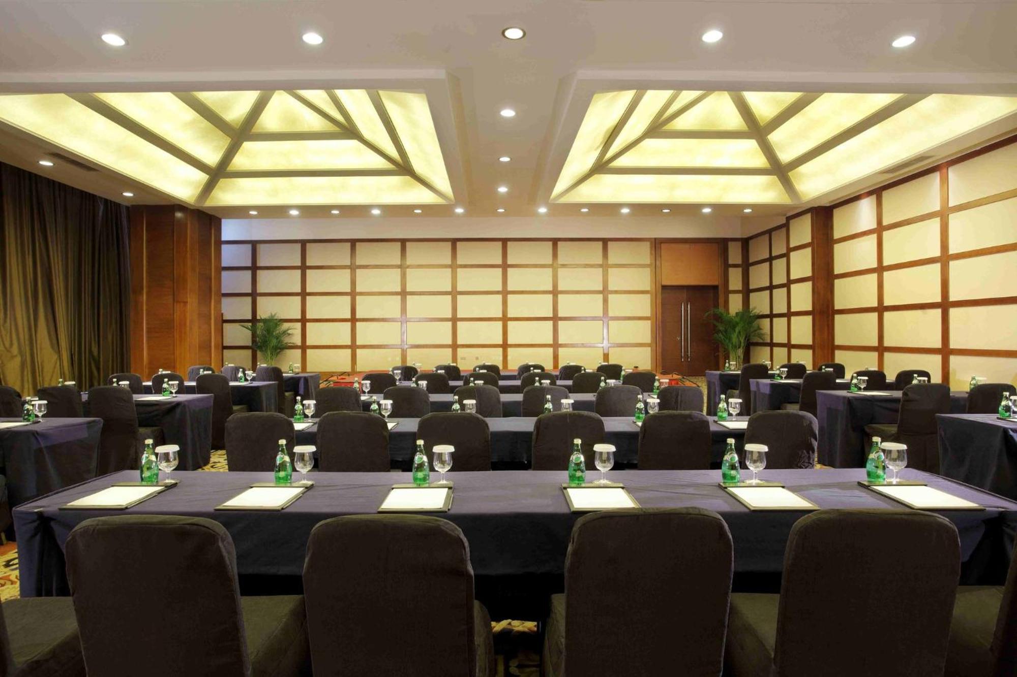 Holiday Inn Chengdu Century City-Easttower Eksteriør bilde
