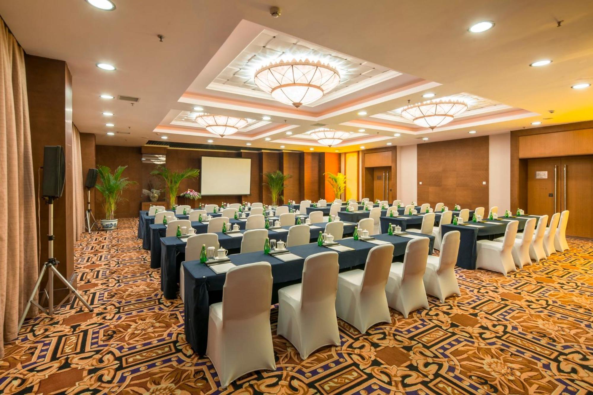 Holiday Inn Chengdu Century City-Easttower Eksteriør bilde